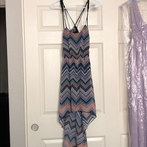 High-low dress with beautiful pattern!